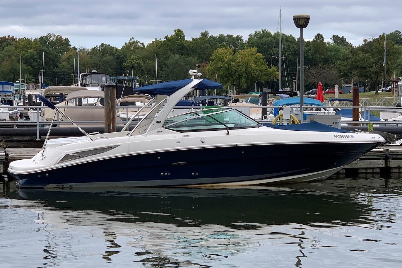 2010 Sea Ray 300 SLX