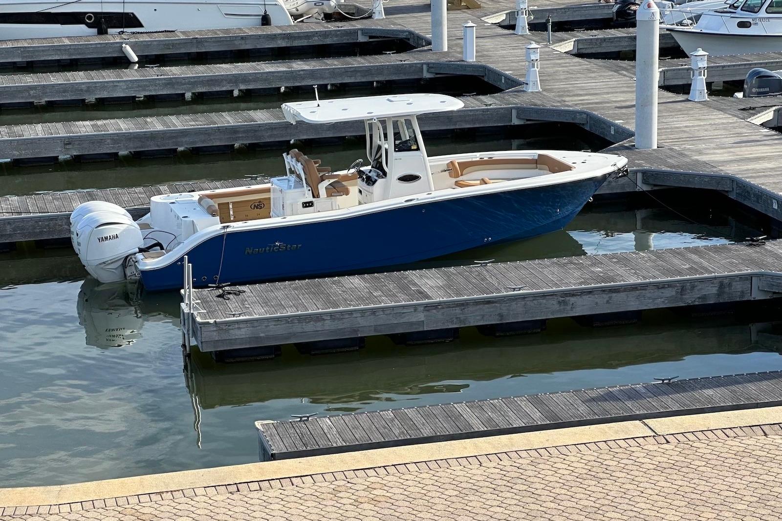 2023 NauticStar 28 XS