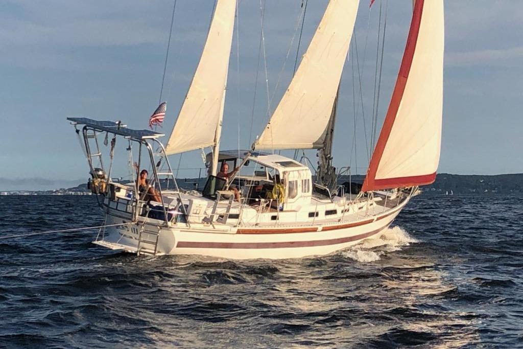 1990 Bruce Roberts Mauritius Ketch