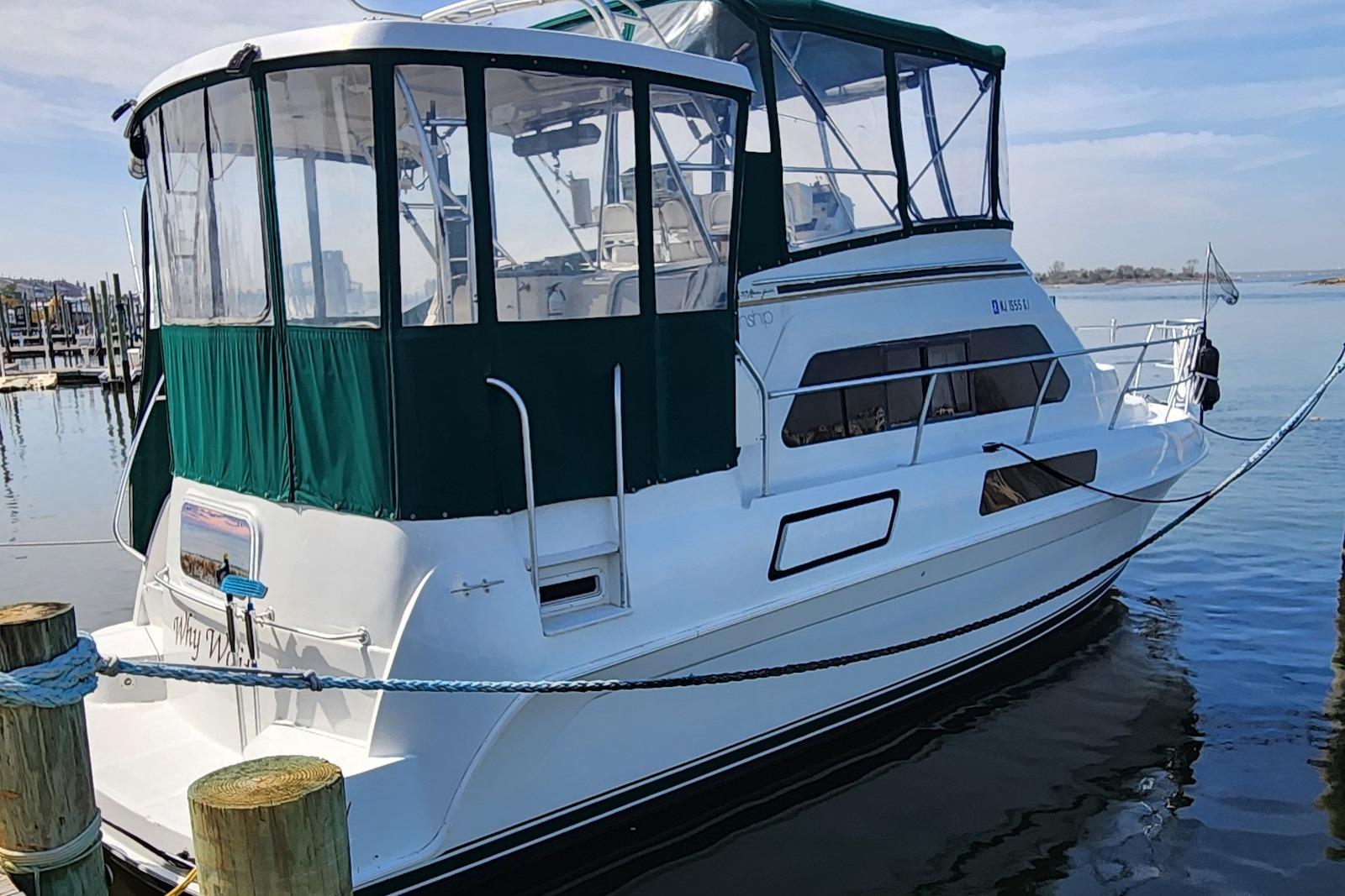 1995 Mainship 37 Motor Yacht