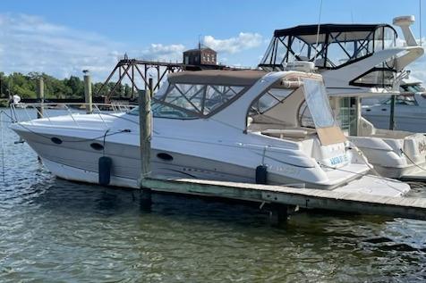 2007 Larson Cabrio 370