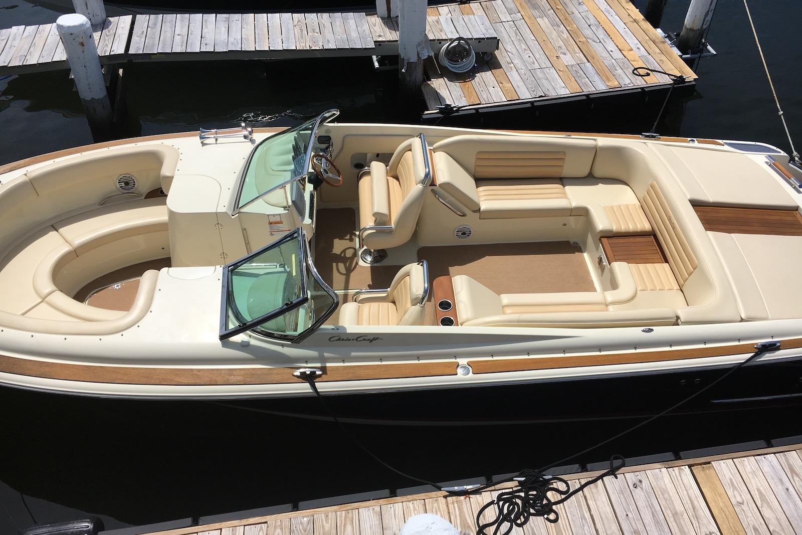 2012 Chris-Craft Launch 28