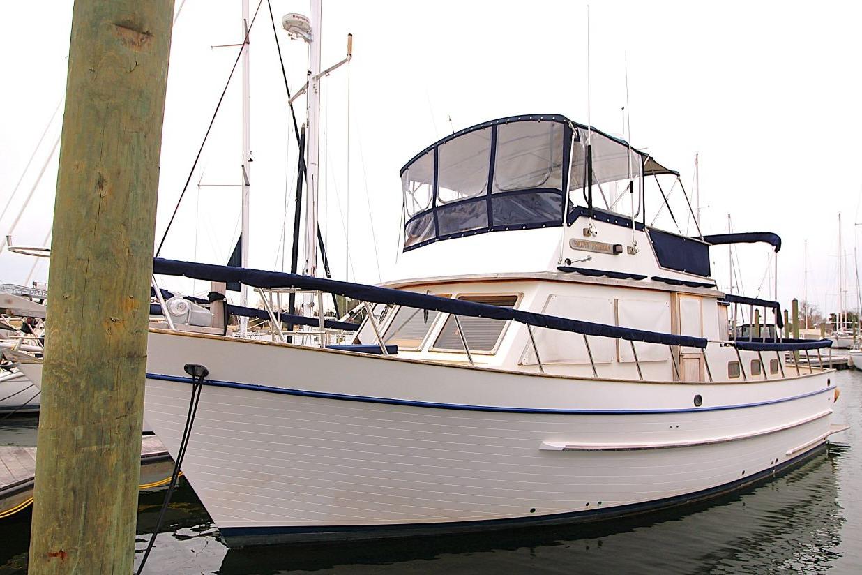 1986 DeFever 41 Trawler