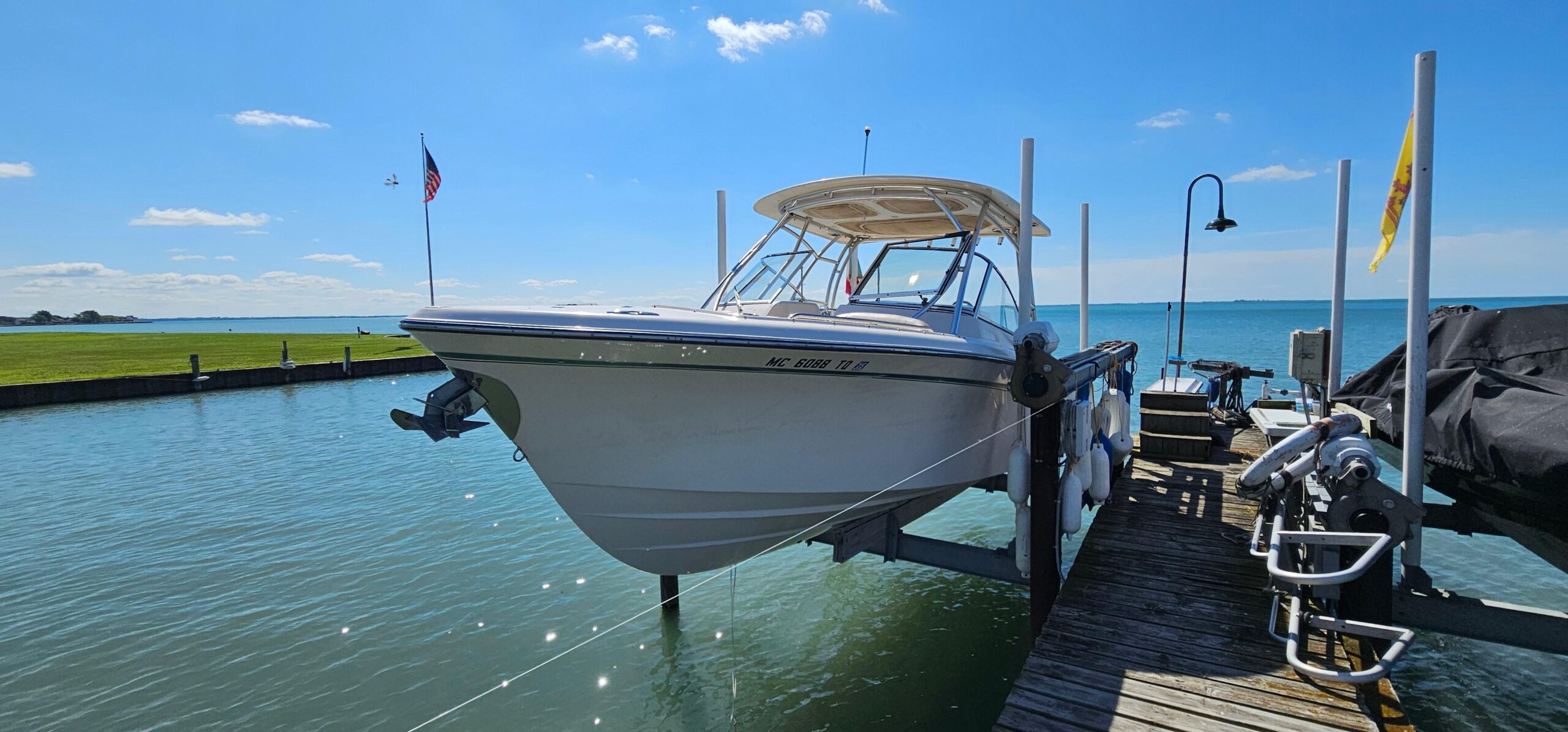 2014 Grady-White Freedom 285