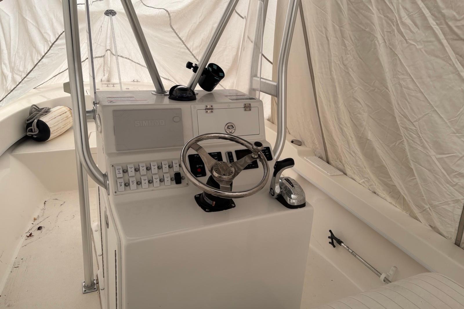 2025 Dusky 227 V Open Fisherman