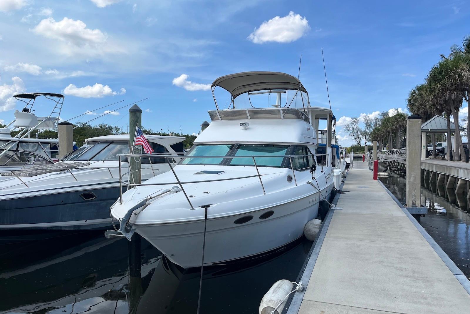 1998 Sea Ray 370 Aft Cabin