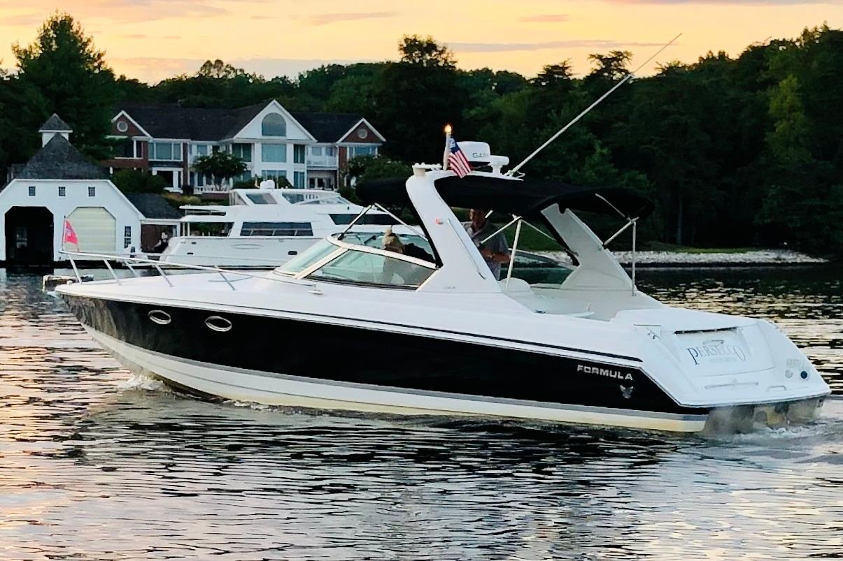 2004 Formula 330 Sun Sport