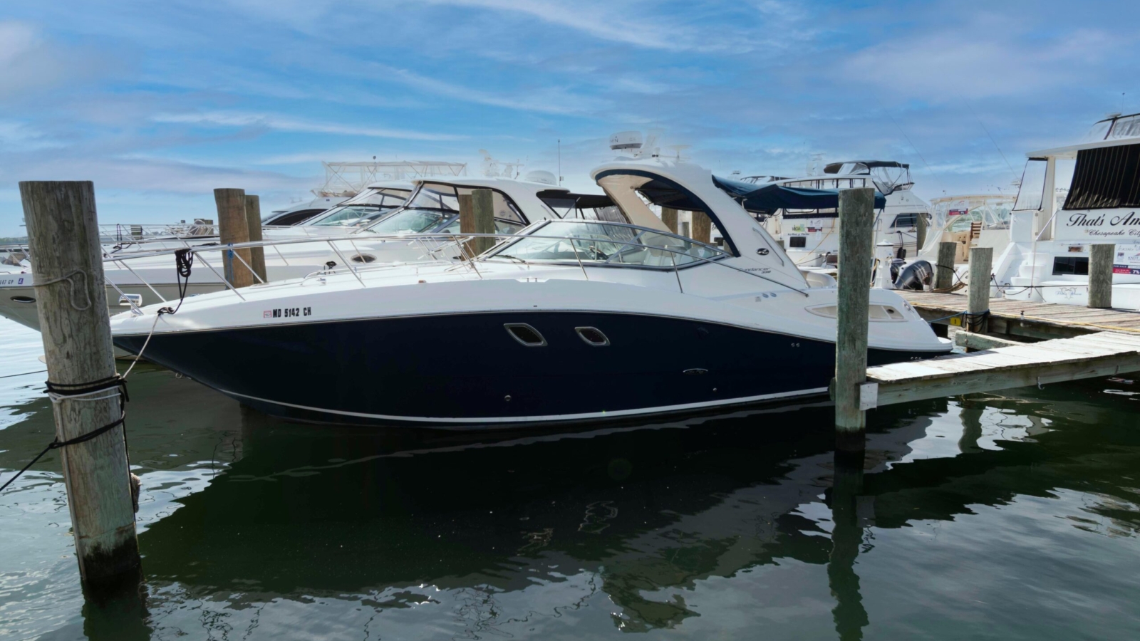 2009-sea-ray-sundancer-330-power-9578151-20260427134543389-1.jpg