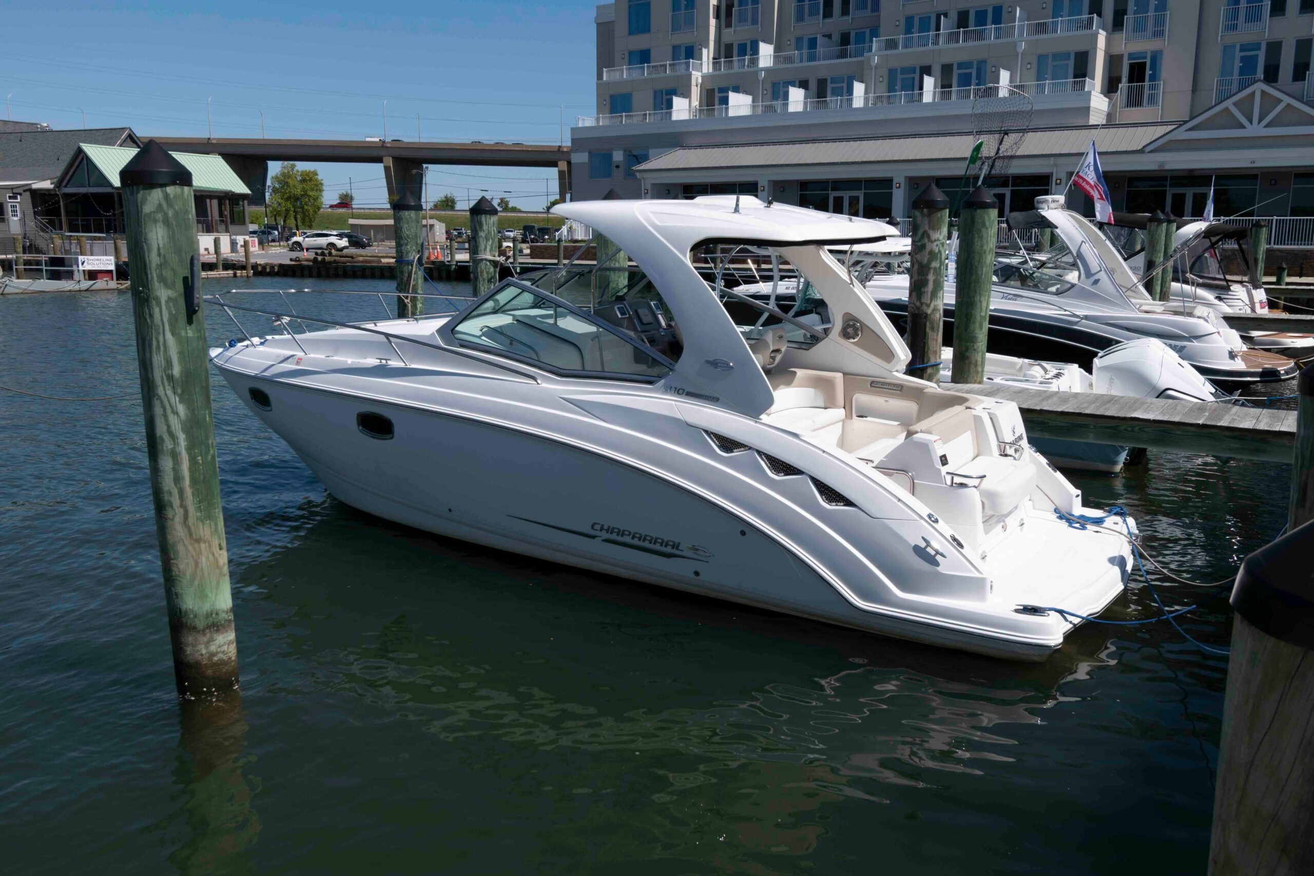 2013 Chaparral 310 Signature