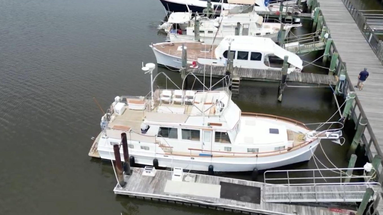 1989-grand-banks-42-motoryacht-power-10188783-20260519101154912-1.jpg