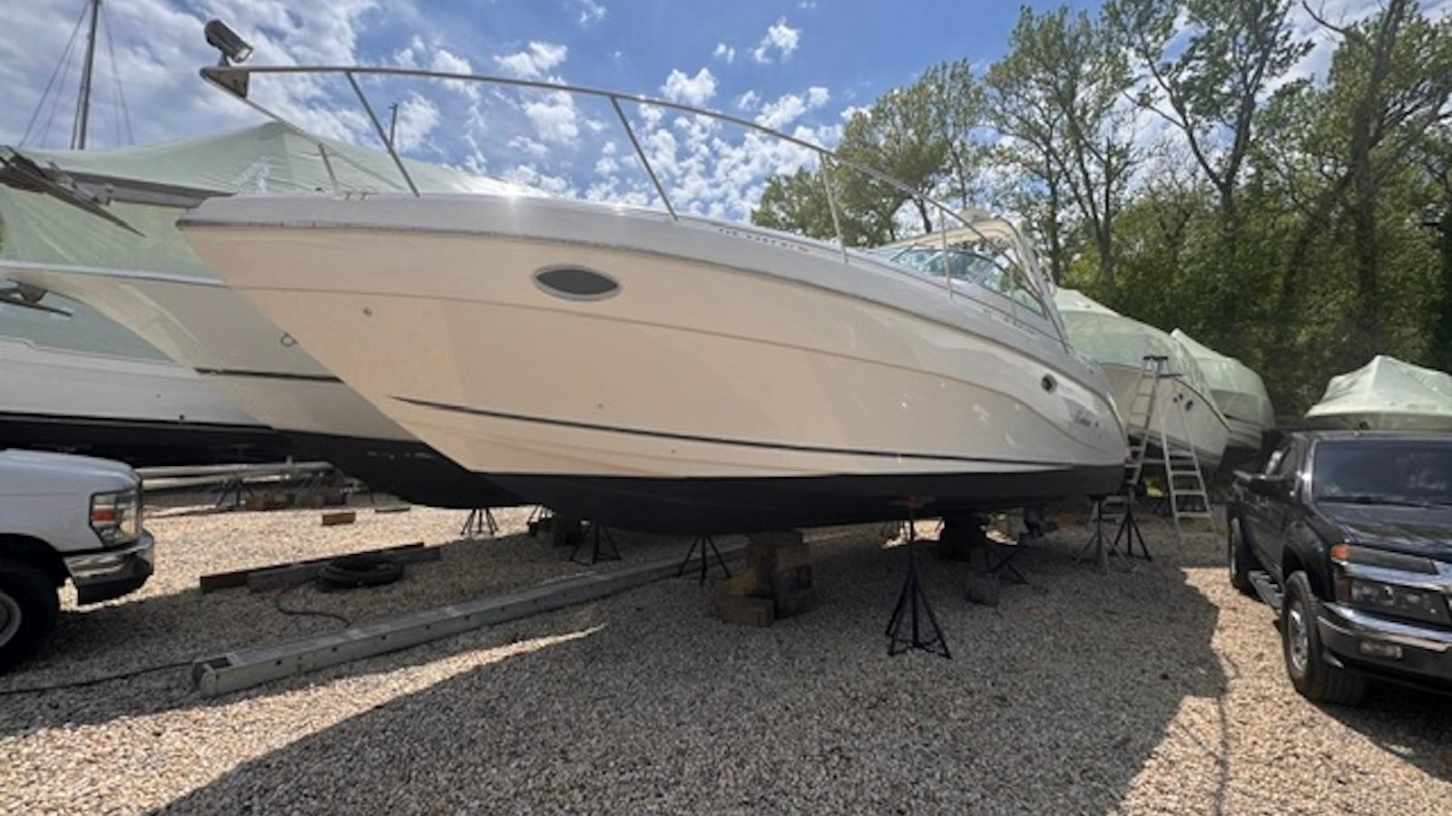 2000-rinker-fiesta-vee-310-power-10171888-20260504120625362-1.jpg
