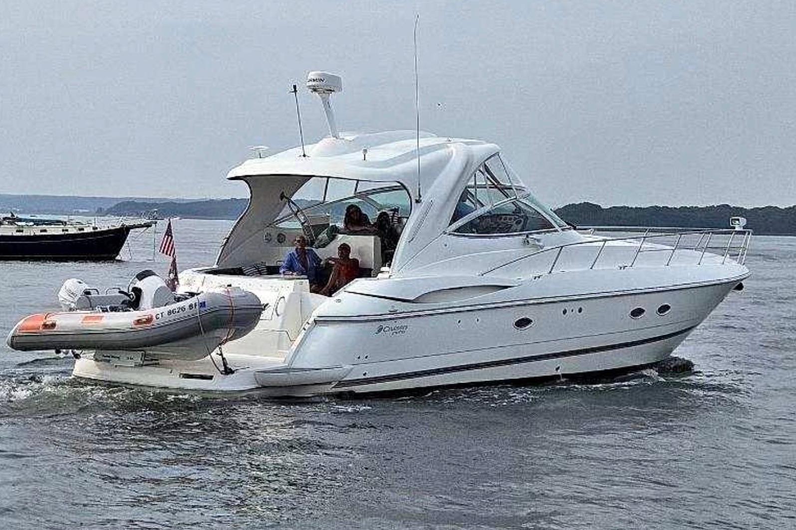 2006 Cruisers Yachts 460 Express