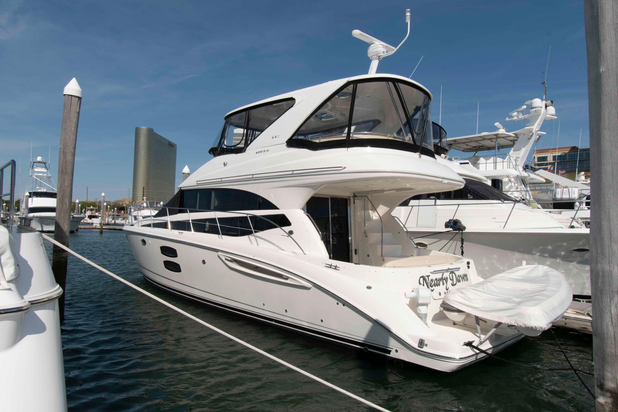 2013 Meridian 441 Sedan