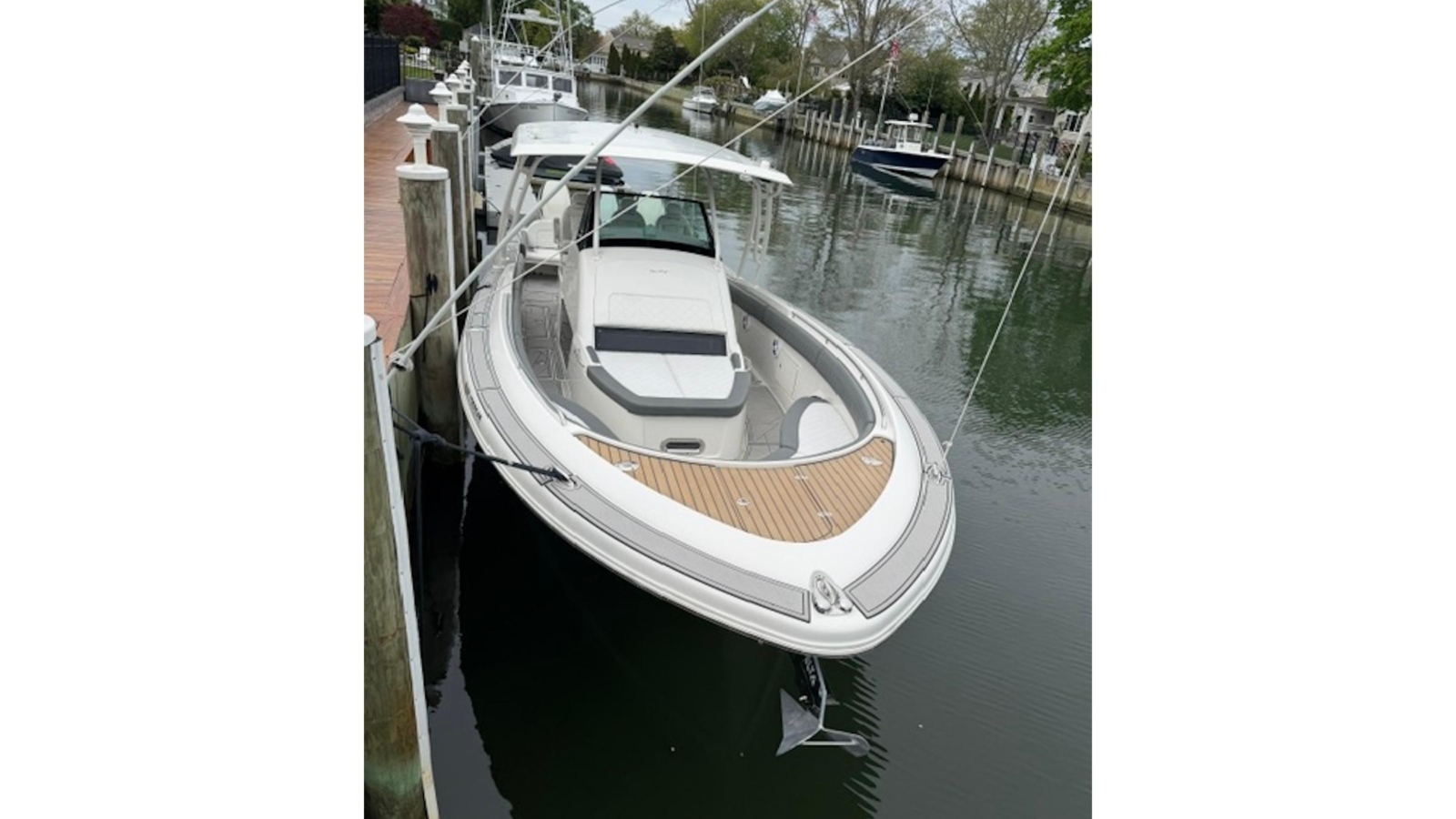 2016-chris-craft-catalina-34-power-10183914-20260515071826704-1.jpg