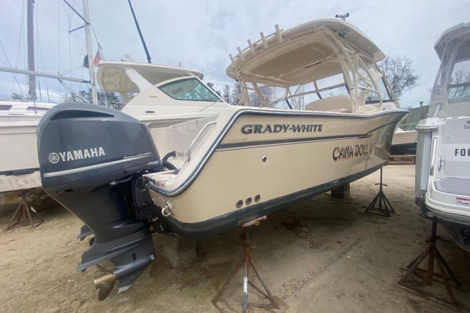 2016 Grady-White Freedom 307