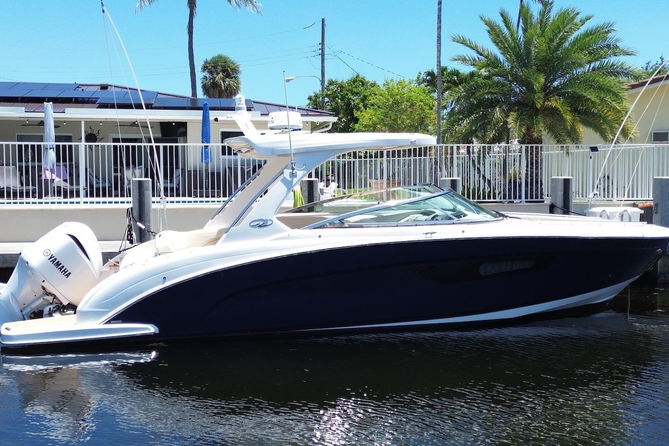 2019 Regal 33 OBX