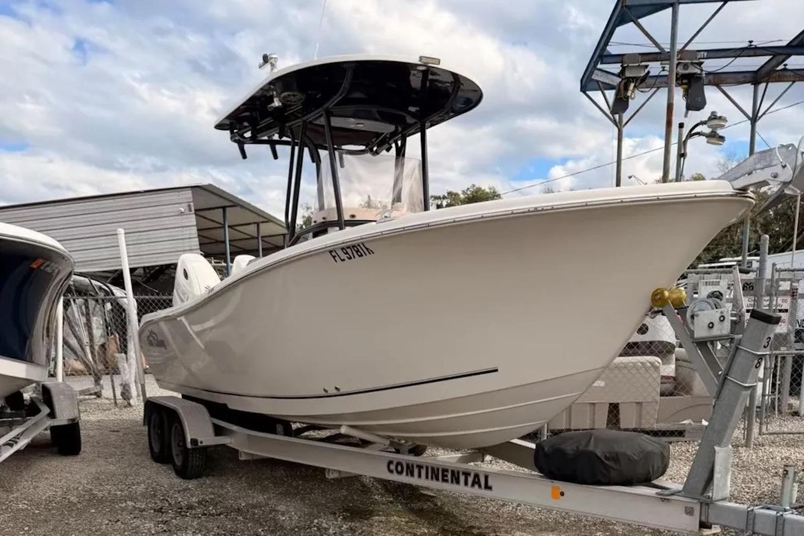 2019 Sea Chaser 24 HFC