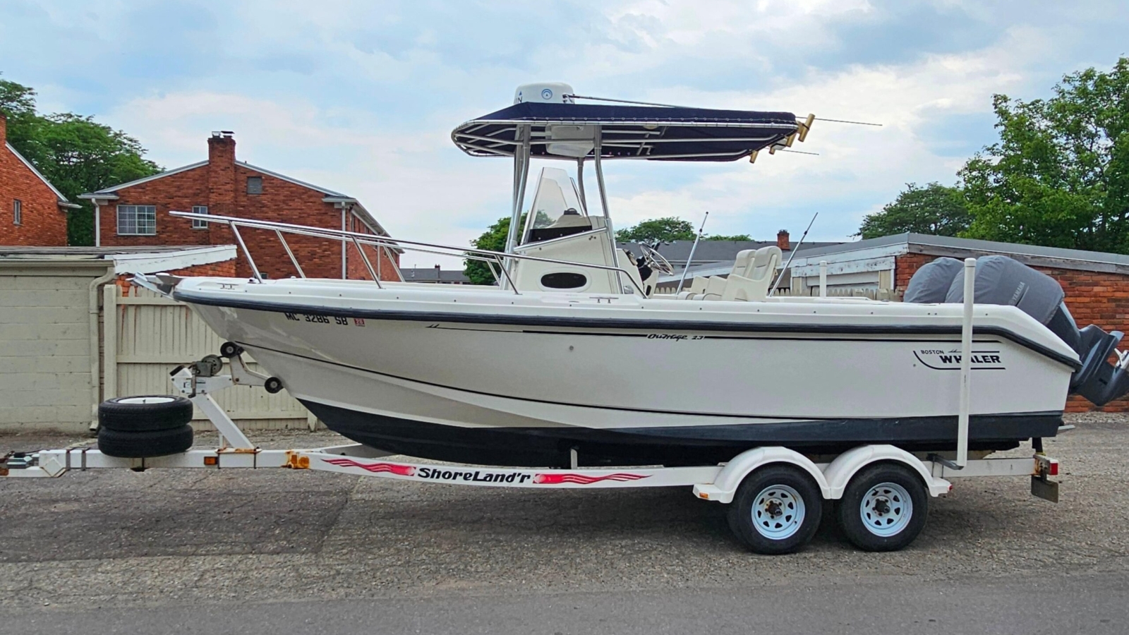 1999-boston-whaler-23-outrage-power-10152167-20260605133633833-1.jpg