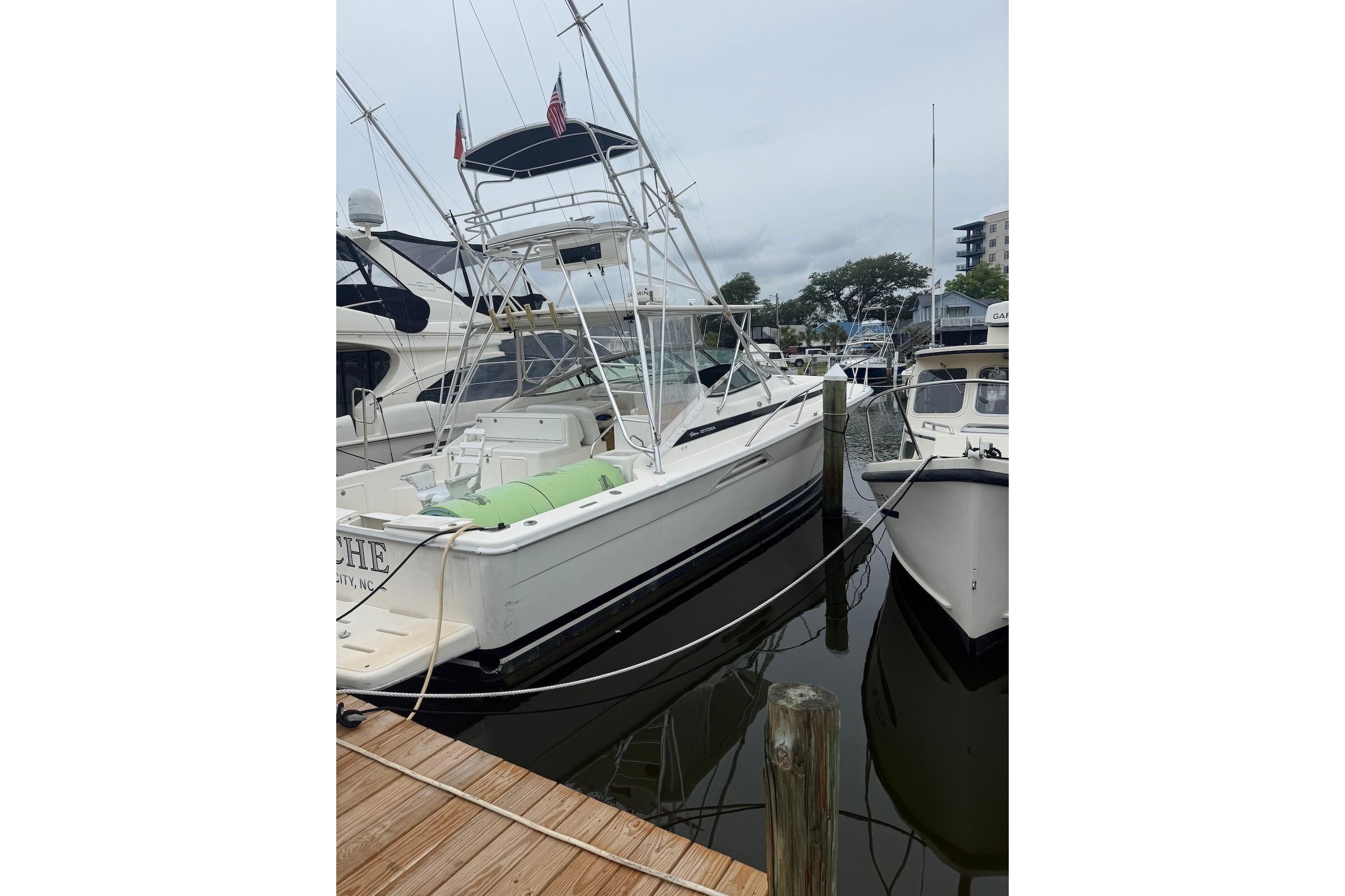 1999 Riviera 4000 Offshore
