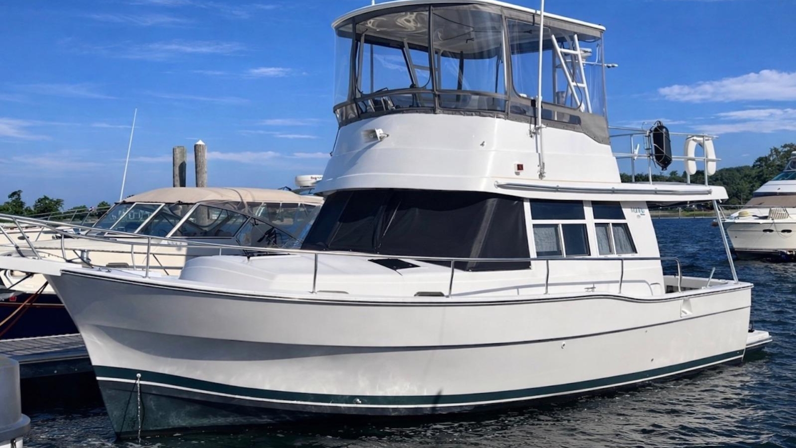 2001-mainship-390-trawler-power-10229319-20260623100528225-1.jpg