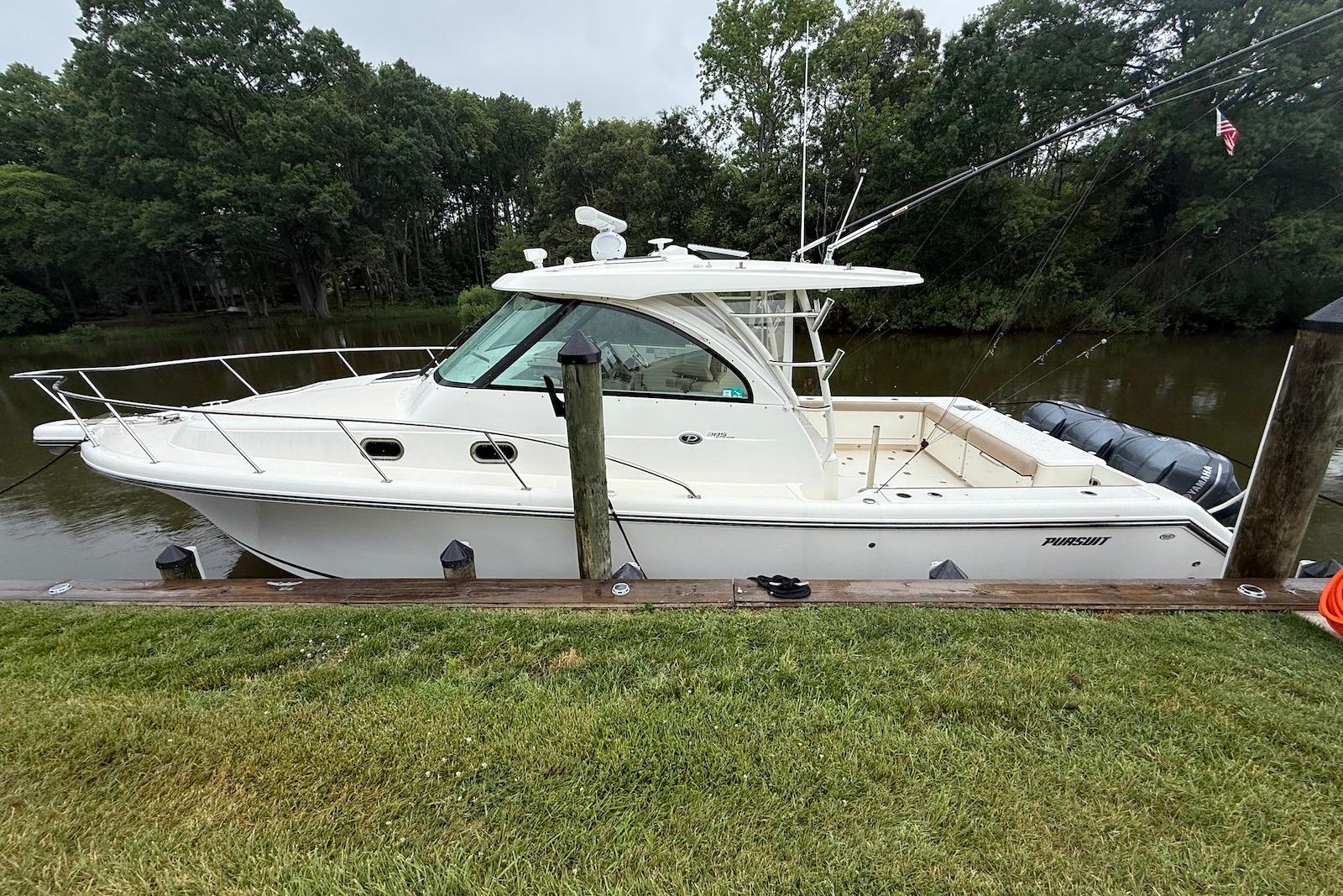 2015 Pursuit OS 385 Offshore