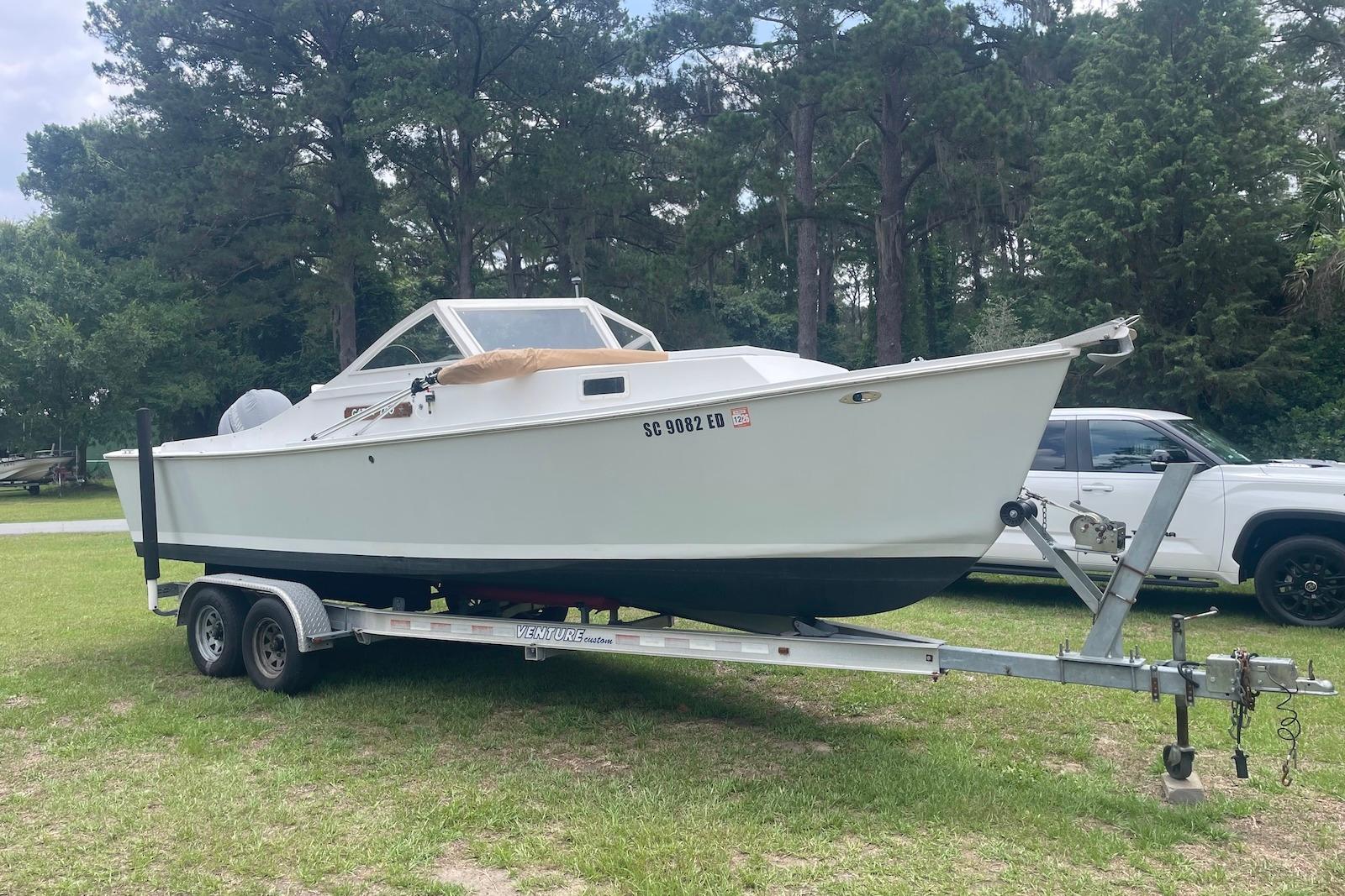 2016 Custom Chesapeake Bay Cruiser 23