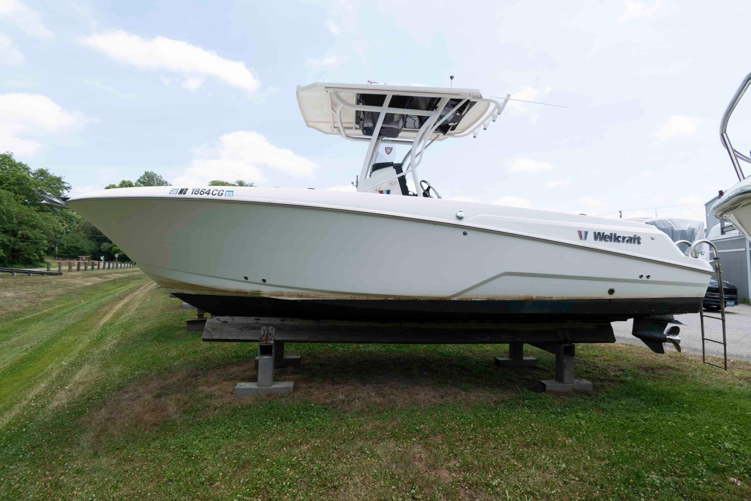 2016 Wellcraft 242 Fisherman