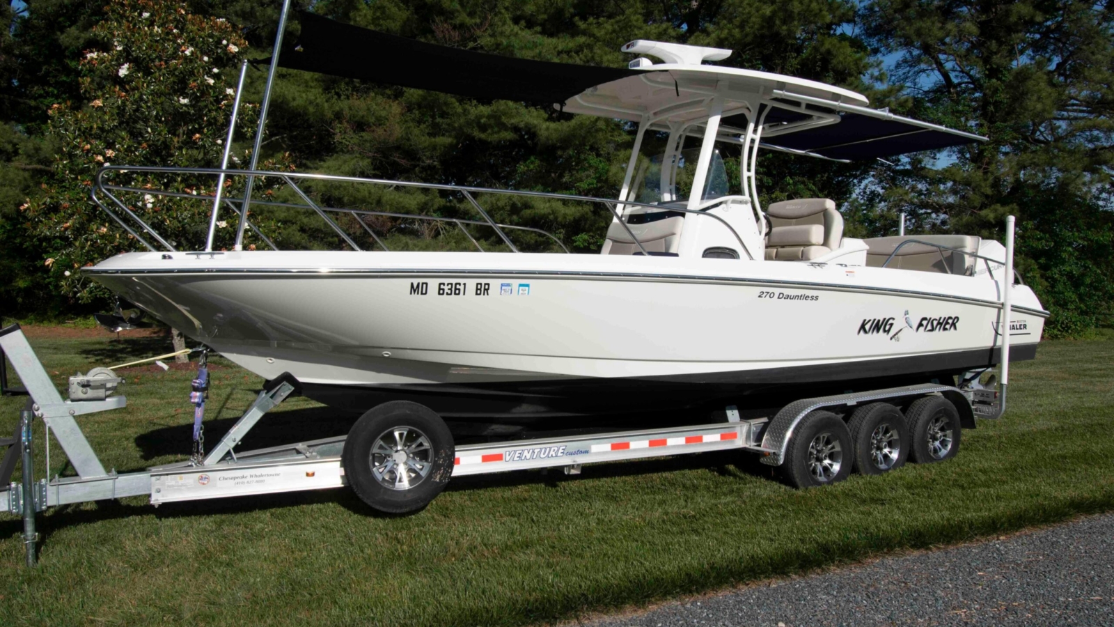 2022-boston-whaler-270-dauntless-power-10168163-20260606065025884-2.jpg