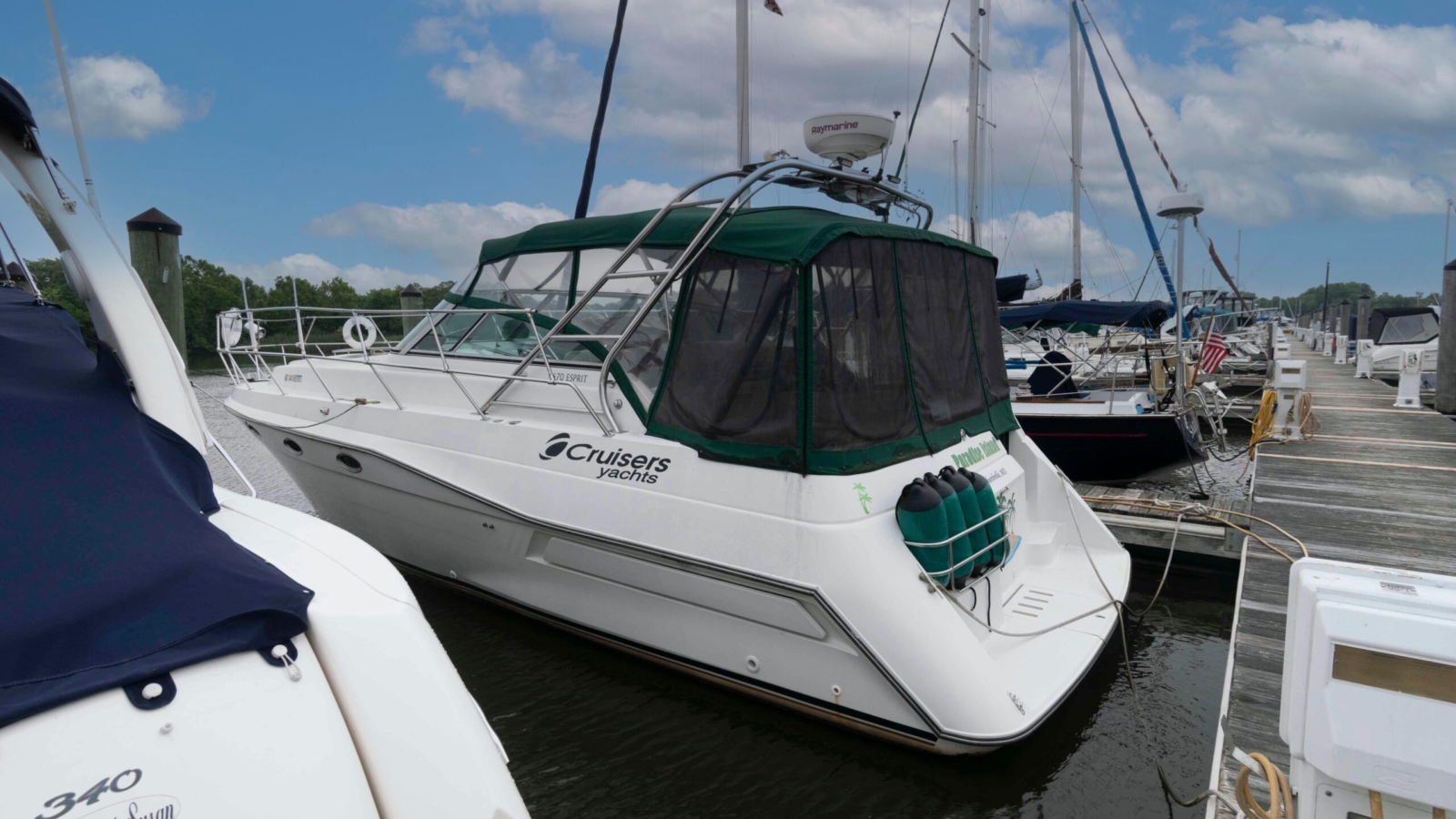 1989-cruisers-yachts-3670-esprit-power-10228047-20260710025859012-2.jpg