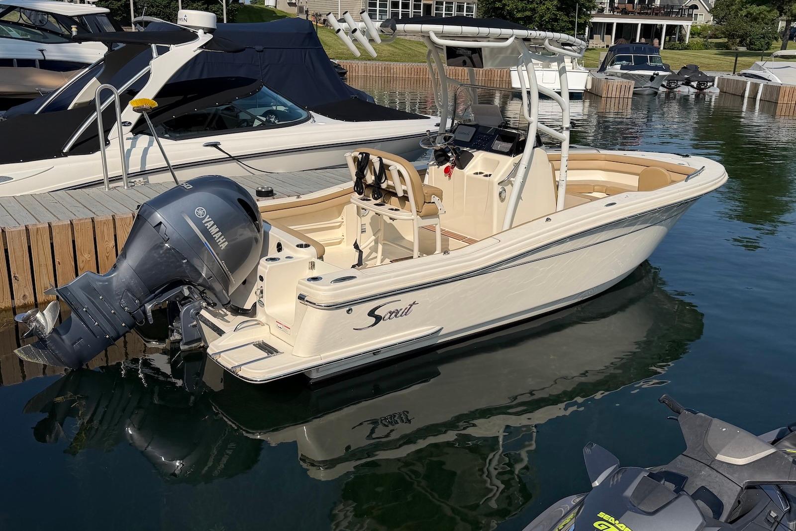 2018 Scout 215 XSF